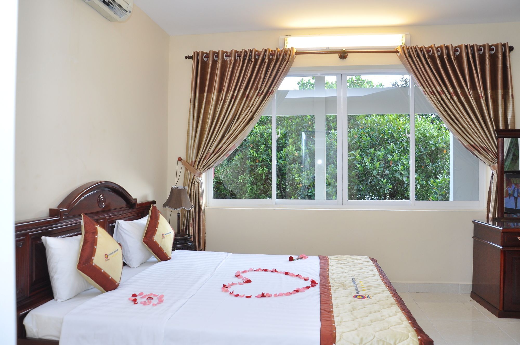 Lam Son Hotel & Apartments Vung Tau Exterior photo